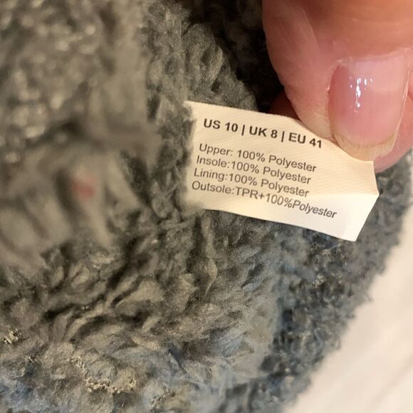 HomeTop Size 10 one piece curly fur memory foam indoor bootie slipper - Picture 7 of 15